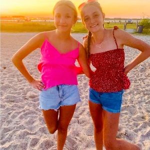 meet your posher, mckayla :)